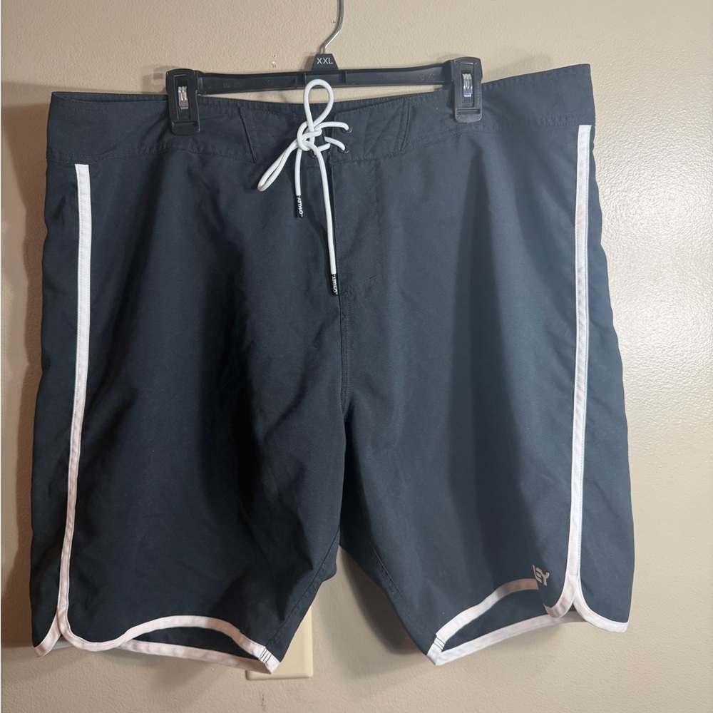 Oakley LOGO mens Solid Crest 19 Boardshort Black 40 Beach Swim Trunks Shorts